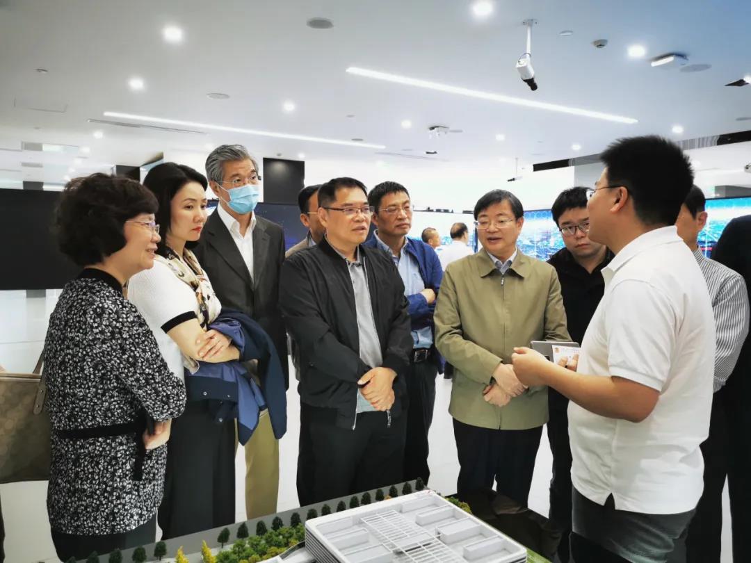 他山之石｜上海如何吸納優(yōu)勢(shì)制造業(yè)，持續(xù)布局關(guān)鍵技術(shù)攻關(guān)，強(qiáng)化高端產(chǎn)業(yè)引領(lǐng)功能